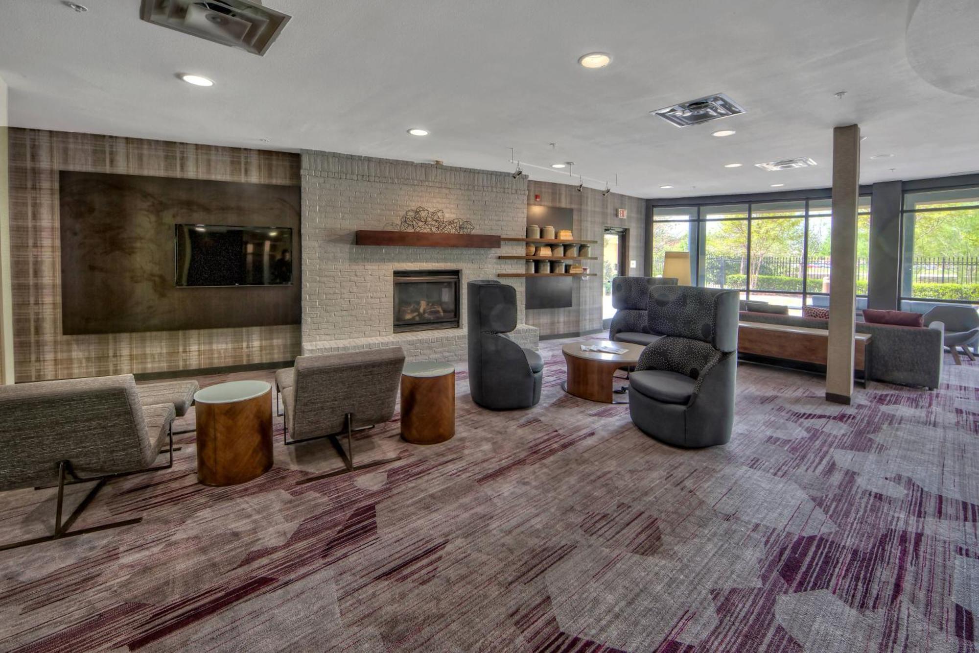 Courtyard By Marriott Memphis Southaven Exterior foto