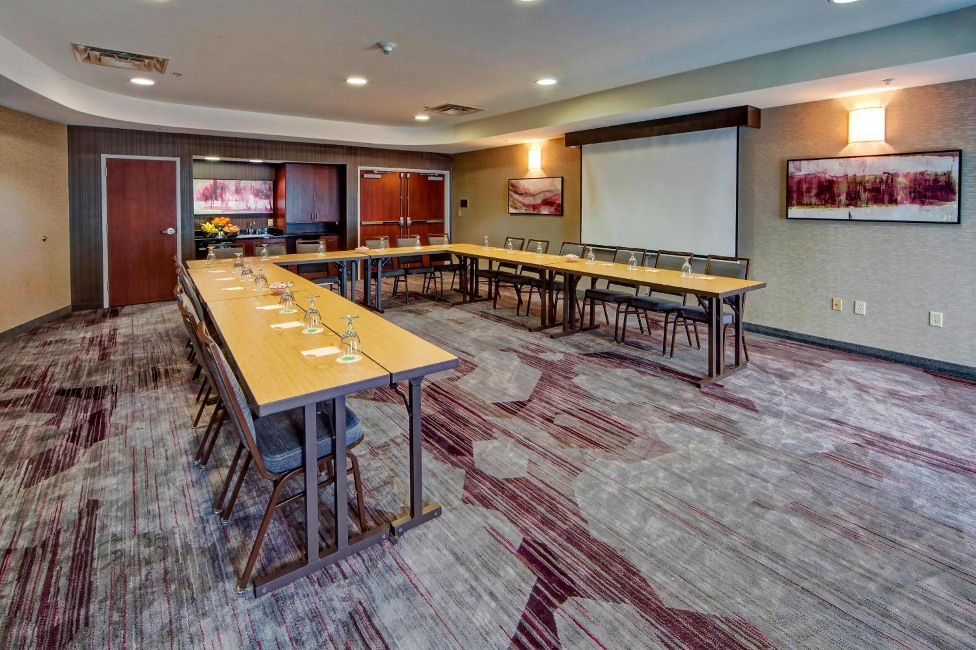 Courtyard By Marriott Memphis Southaven Exterior foto